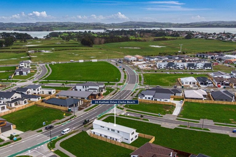 Photo of property in 26 Kaitiaki Drive, Clarks Beach, 2122