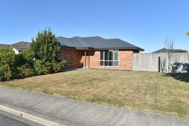 Photo of property in 9 Maple Place, Rangiora, 7400