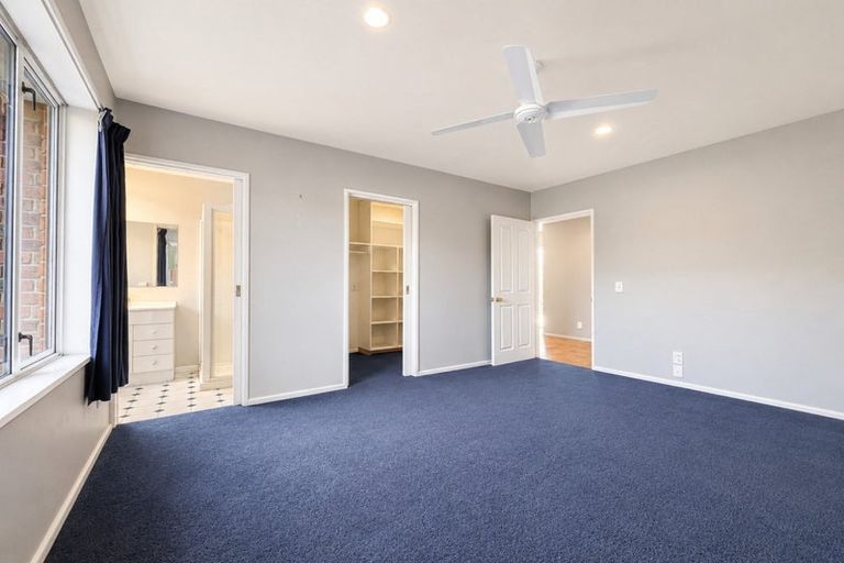 Photo of property in 25 Broadhaven Avenue, Parklands, Christchurch, 8083