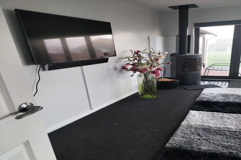 Photo of property in 200 Kainga Road, Kainga, Christchurch, 8083