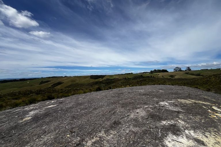 Photo of property in 900e Pungaere Road, Waipapa, 0295