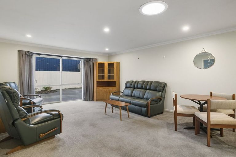 Photo of property in 3/84 Gordon Road, Mosgiel, 9024