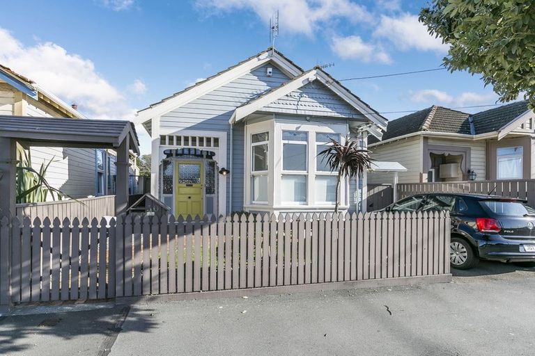 Photo of property in 50 Bridge Street, Rongotai, Wellington, 6022