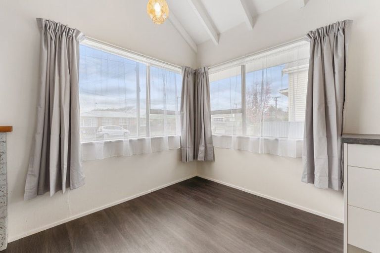 Photo of property in 56 Wilton Street, Levin, 5510