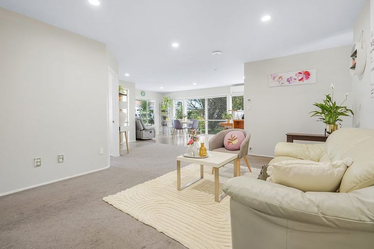 Photo of property in 4 Sudbury Court, Rototuna North, Hamilton, 3210