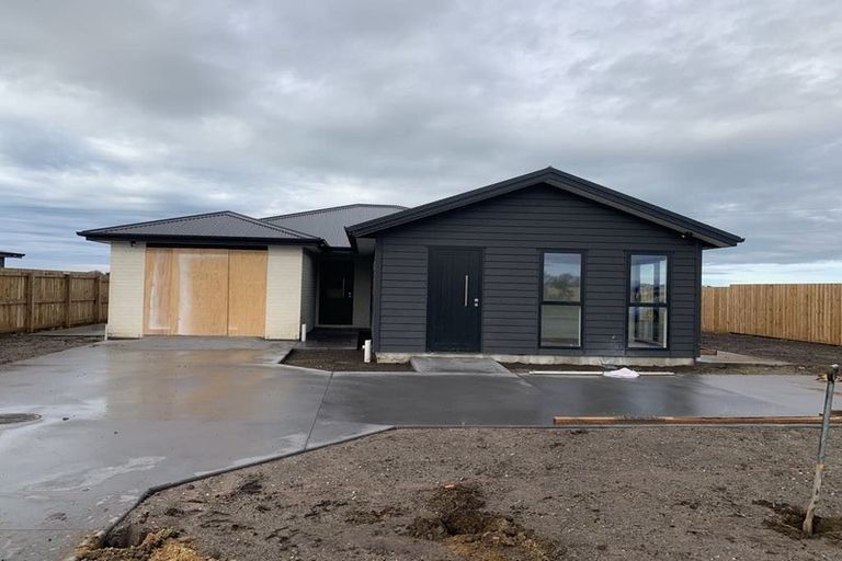 Photo of property in 49 Mangamoteo Street, Lytton West, 4071