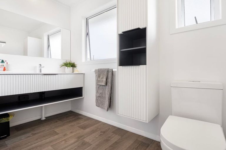 Photo of property in 47 Carlyle Street, Leamington, Cambridge, 3432