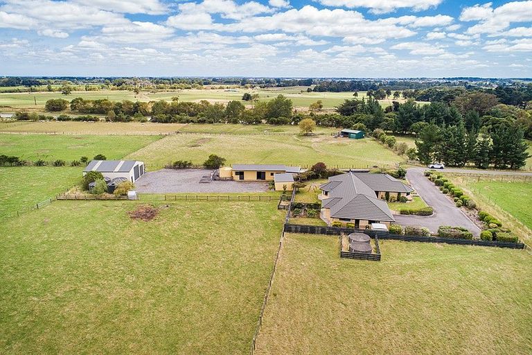 Photo of property in 289 Fitzherbert Road East, Aokautere, Palmerston North, 4471