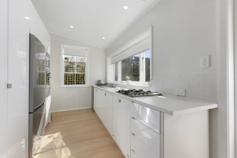 Photo of property in 140 Cuba Street, Petone, Lower Hutt, 5012