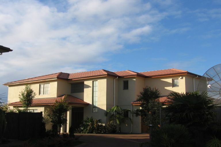 Photo of property in 7 Kaseng Place, East Tamaki Heights, Auckland, 2016