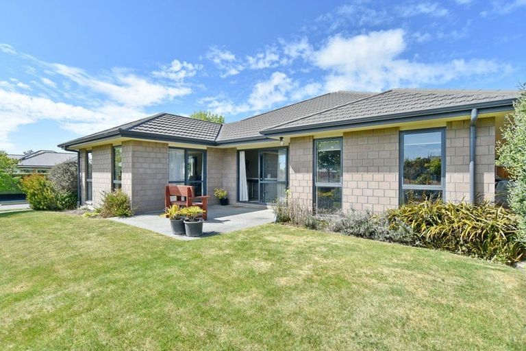 Photo of property in 11 Blackadder Road, Pegasus, 7612