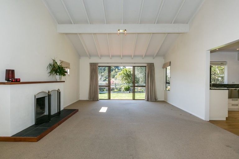 Photo of property in 9 Puflett Road, Havelock North, 4130