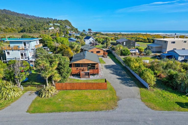 Photo of property in 4 Russell Street, Okarito, Whataroa, 7886