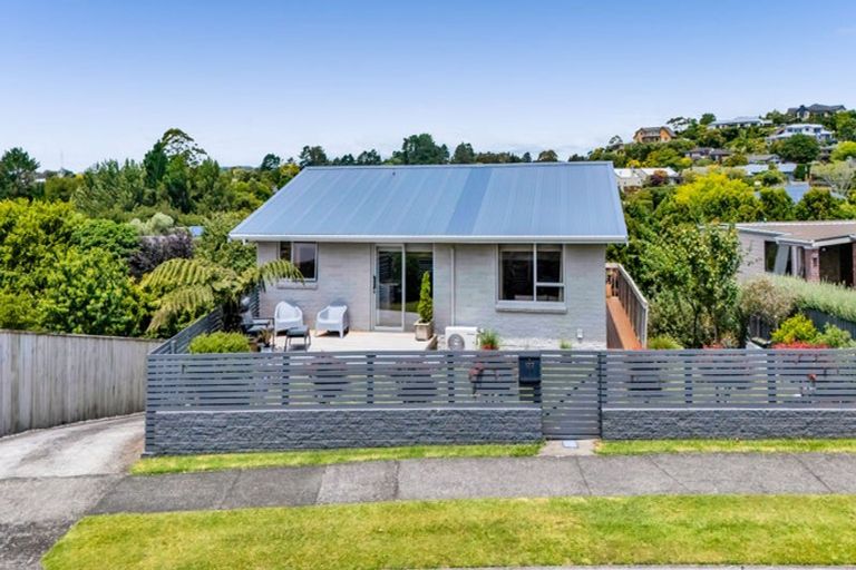 Photo of property in 177 Govett Avenue, Frankleigh Park, New Plymouth, 4310