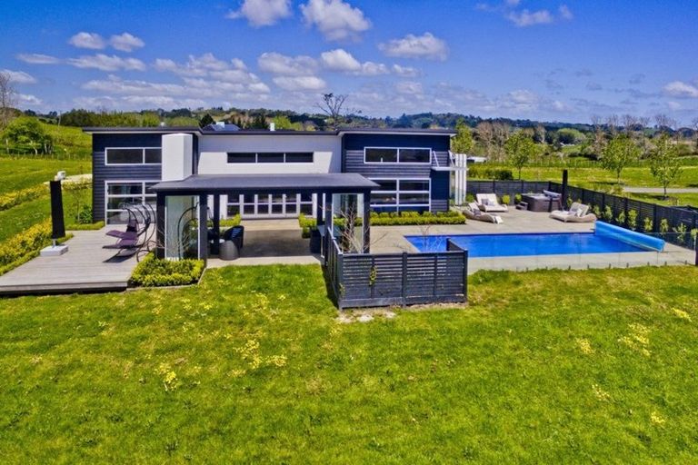 Photo of property in 88 Grace Hill Drive, Dairy Flat, Albany, 0792