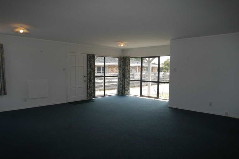 Photo of property in 3 Compass Court, Paraparaumu, 5032