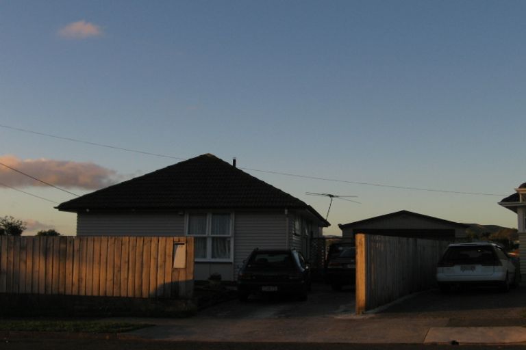 Photo of property in 152-154 Bedford Street, Cannons Creek, Porirua, 5024