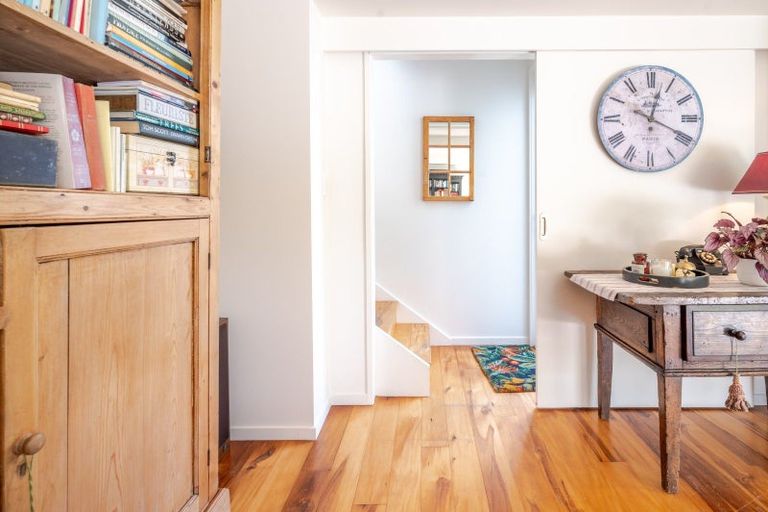 Photo of property in 2 Tirohanga Terrace, Akaroa, 7581