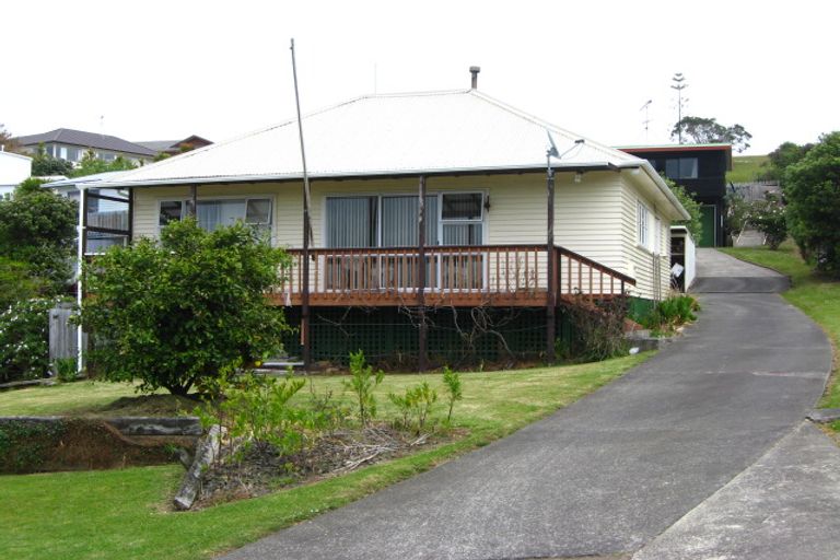 Photo of property in 17a Everard Avenue, Army Bay, Whangaparaoa, 0930