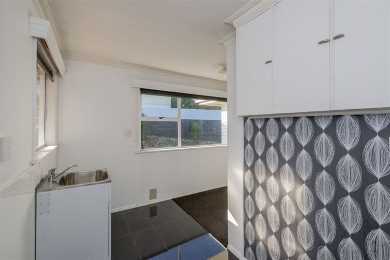 Photo of property in 1 Argyle Avenue, Levin, 5510