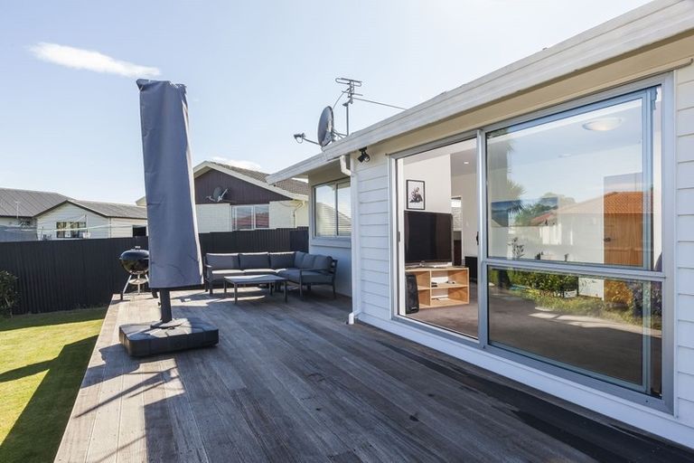 Photo of property in 23 Stacey Place, Woolston, Christchurch, 8062