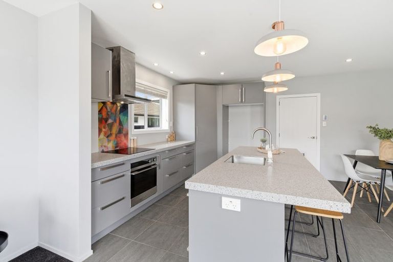 Photo of property in 77 Neill Street, Hornby, Christchurch, 8042