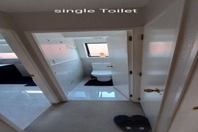 Photo of property in 10/4074 Great North Road, Glen Eden, Auckland, 0602