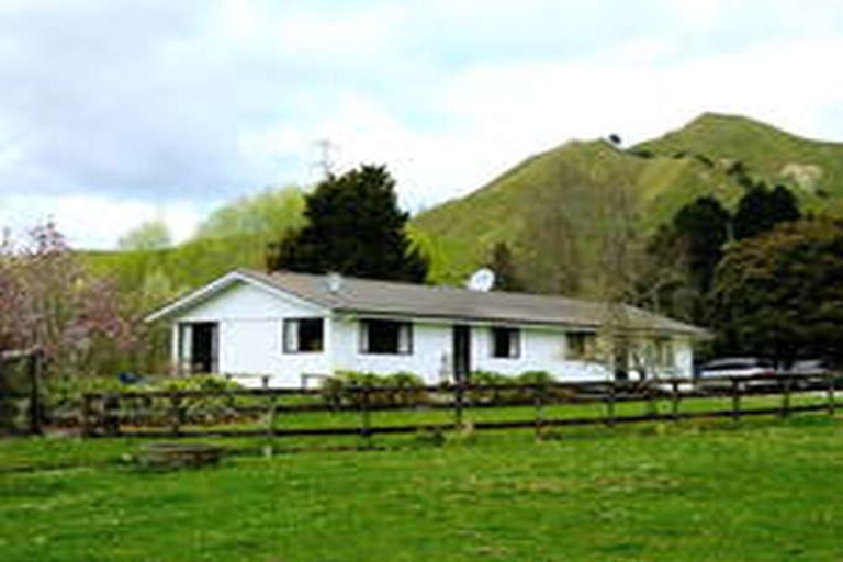 Photo of property in 351 Bushy Knoll Road, Hangaroa, Manutuke, 4078