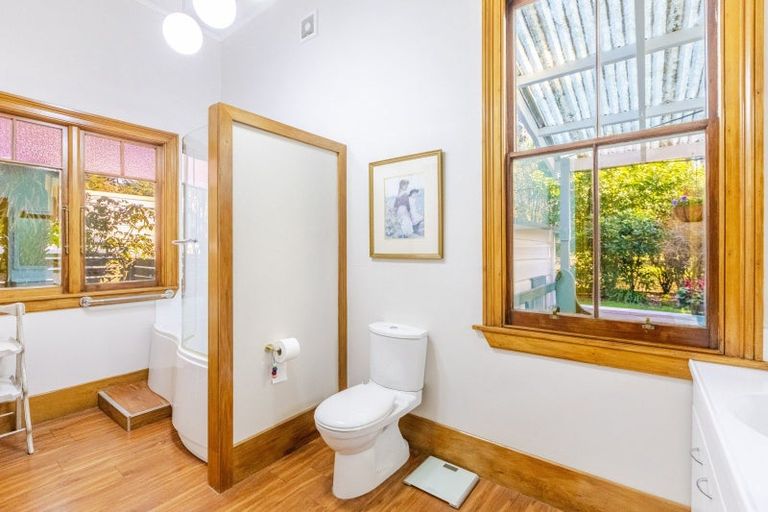 Photo of property in 5 Sydney Street, Takapau, 4203