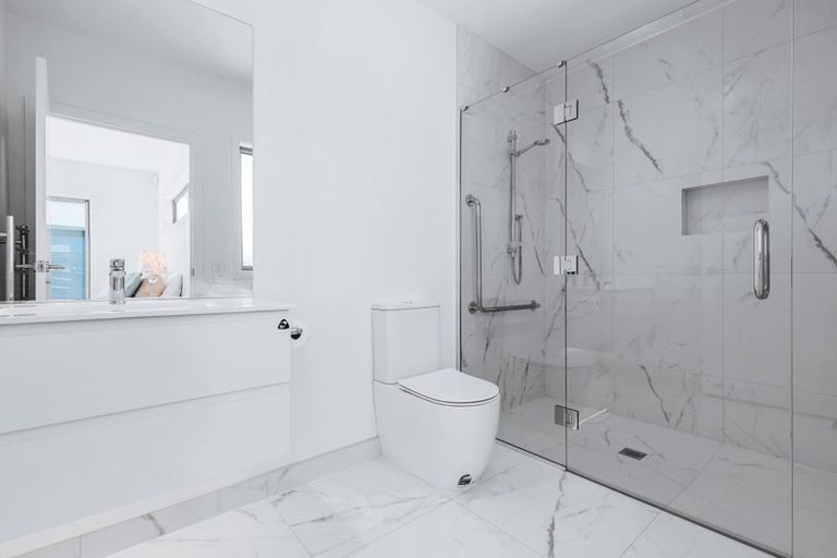 Photo of property in 15 Tai Road, Wharewaka, Taupo, 3330