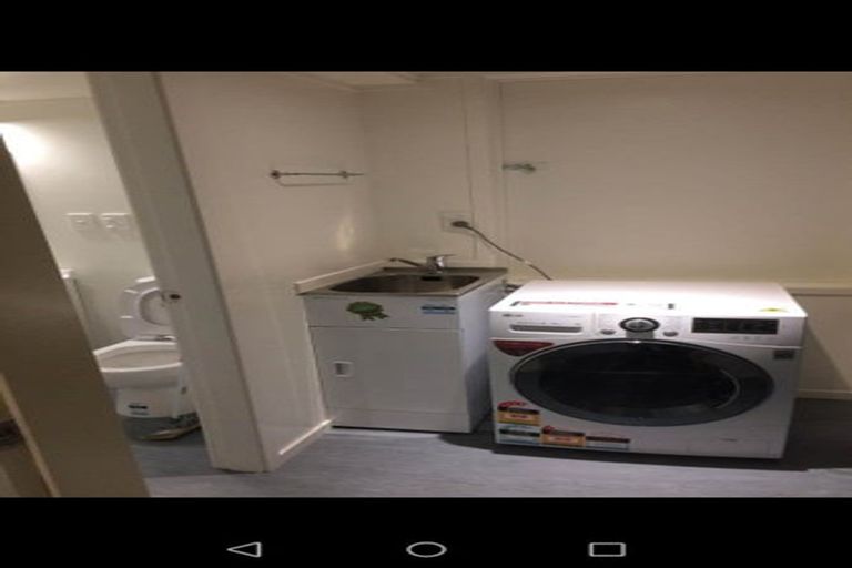 Photo of property in 16a Frobisher Street, Island Bay, Wellington, 6023