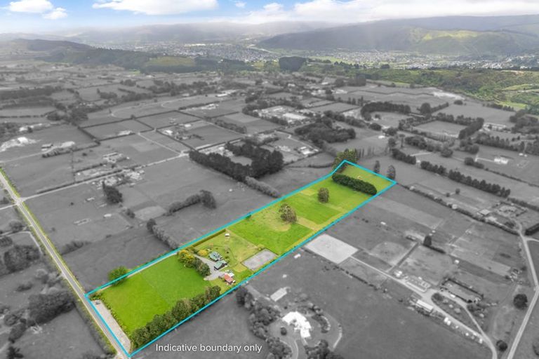 Photo of property in 39 Colletts Road, Mangaroa, Upper Hutt, 5371