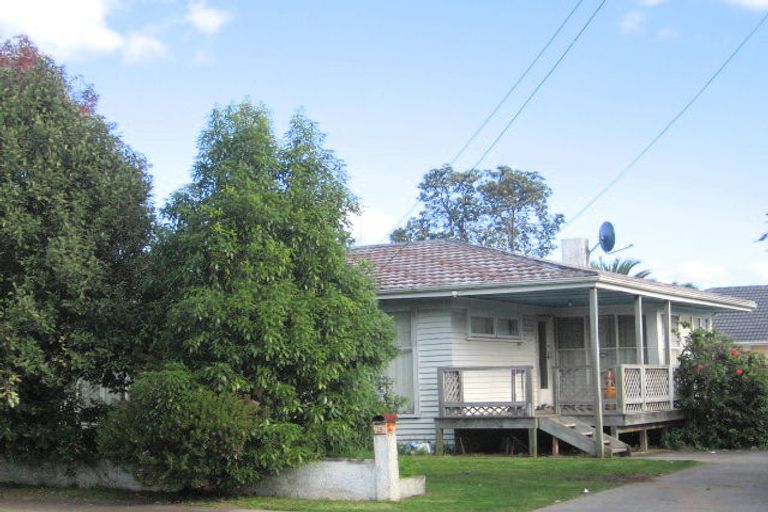 Photo of property in 2/78 Cambridge Terrace, Papatoetoe, Auckland, 2025