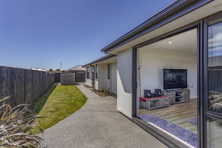 Photo of property in 50 Elm Drive, Rangiora, 7400