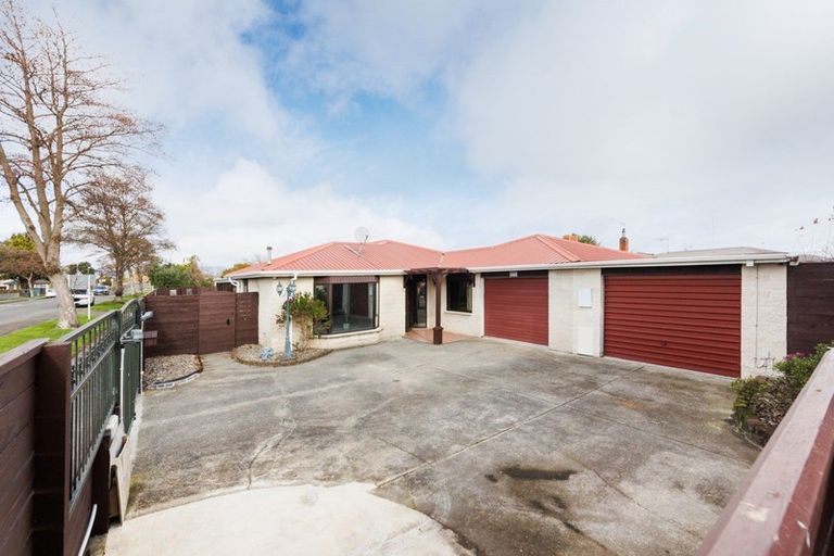 Photo of property in 10 Botanical Road, Takaro, Palmerston North, 4412