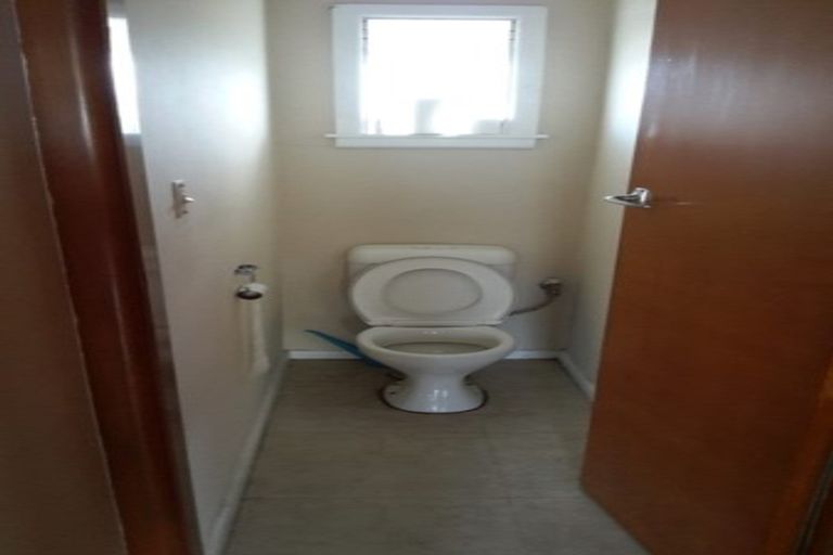 Photo of property in 1/10 Maidstone Road, Ilam, Christchurch, 8041