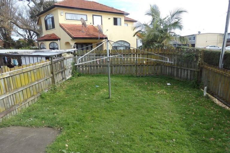 Photo of property in 116 Kolmar Road, Papatoetoe, Auckland, 2025
