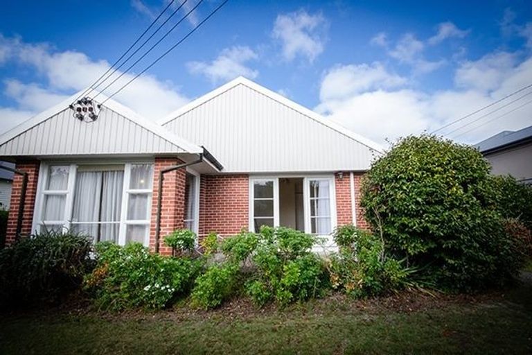 Photo of property in 1/34 Taylors Avenue, Bryndwr, Christchurch, 8052
