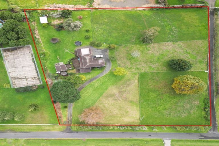 Photo of property in 26 Normanby Road, Karaka, Papakura, 2580