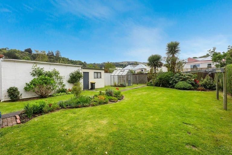Photo of property in 25 Glendining Avenue, North East Valley, Dunedin, 9010