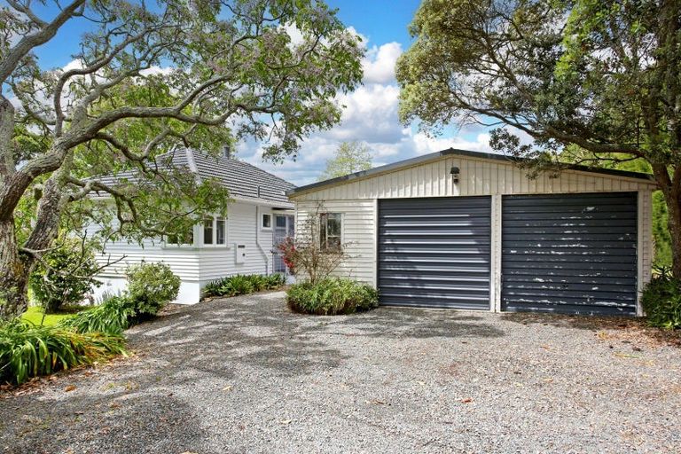Photo of property in 214 Glenbrook Beach Road, Glenbrook, Waiuku, 2681
