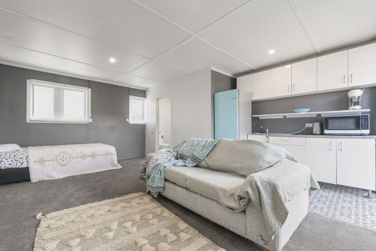 Photo of property in 10 Hillview Road, Waihi Beach, 3611