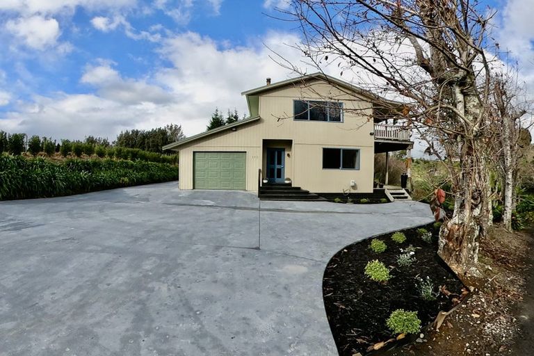 Photo of property in 172 Paraite Road, Paraite, New Plymouth, 4373