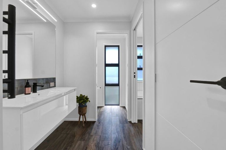 Photo of property in 489 Smart Road, Hillsborough, New Plymouth, 4372