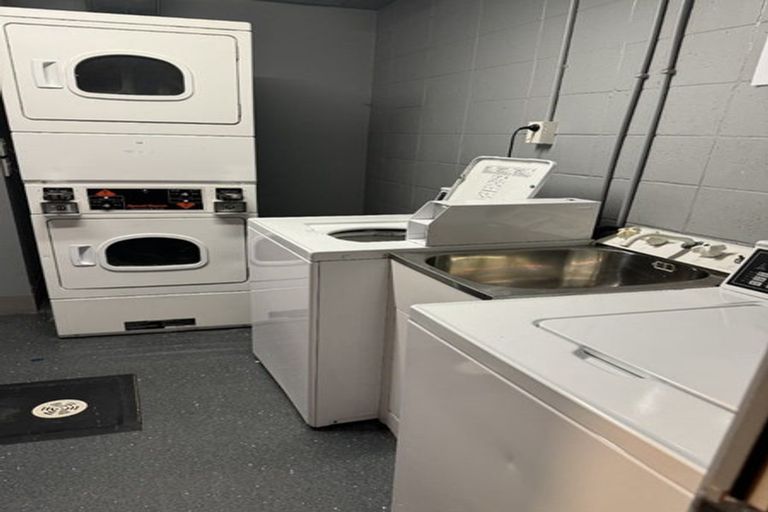 Photo of property in 8/3 King Street, Mount Cook, Wellington, 6021