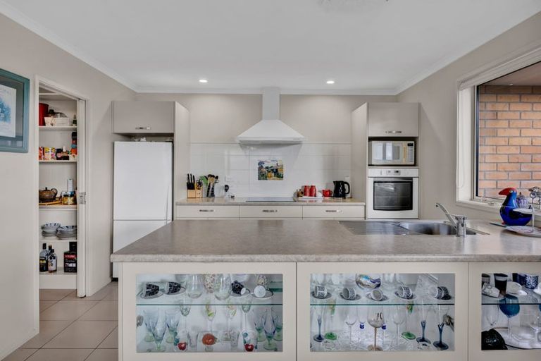 Photo of property in 5 Faber Place, Inglewood, 4330