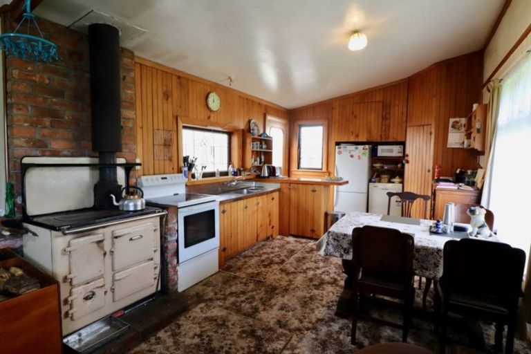 Photo of property in 406 Arapito Road, Karamea, 7893