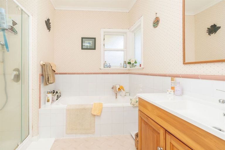 Photo of property in 25a Strowan Avenue, Fairfield, Hamilton, 3214