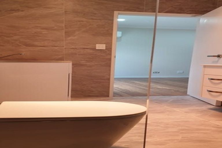 Photo of property in 28 Carrygawley Road, Flat Bush, Auckland, 2019