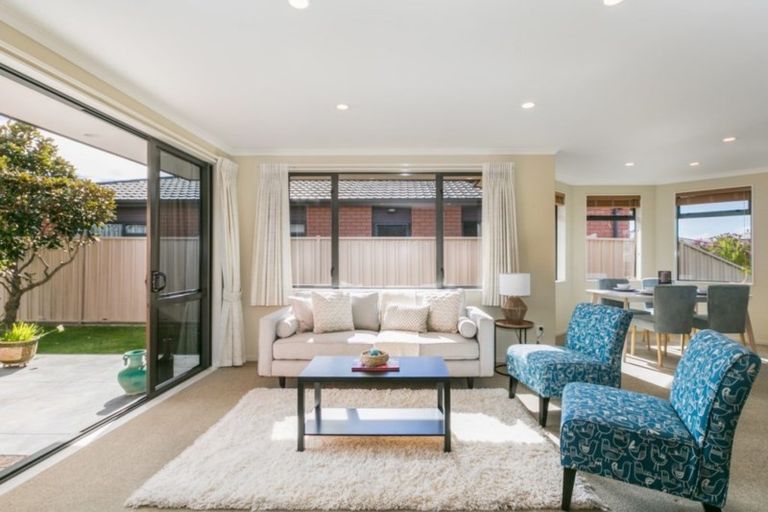 Photo of property in 3 Weatherfield Mews, Taradale, Napier, 4112